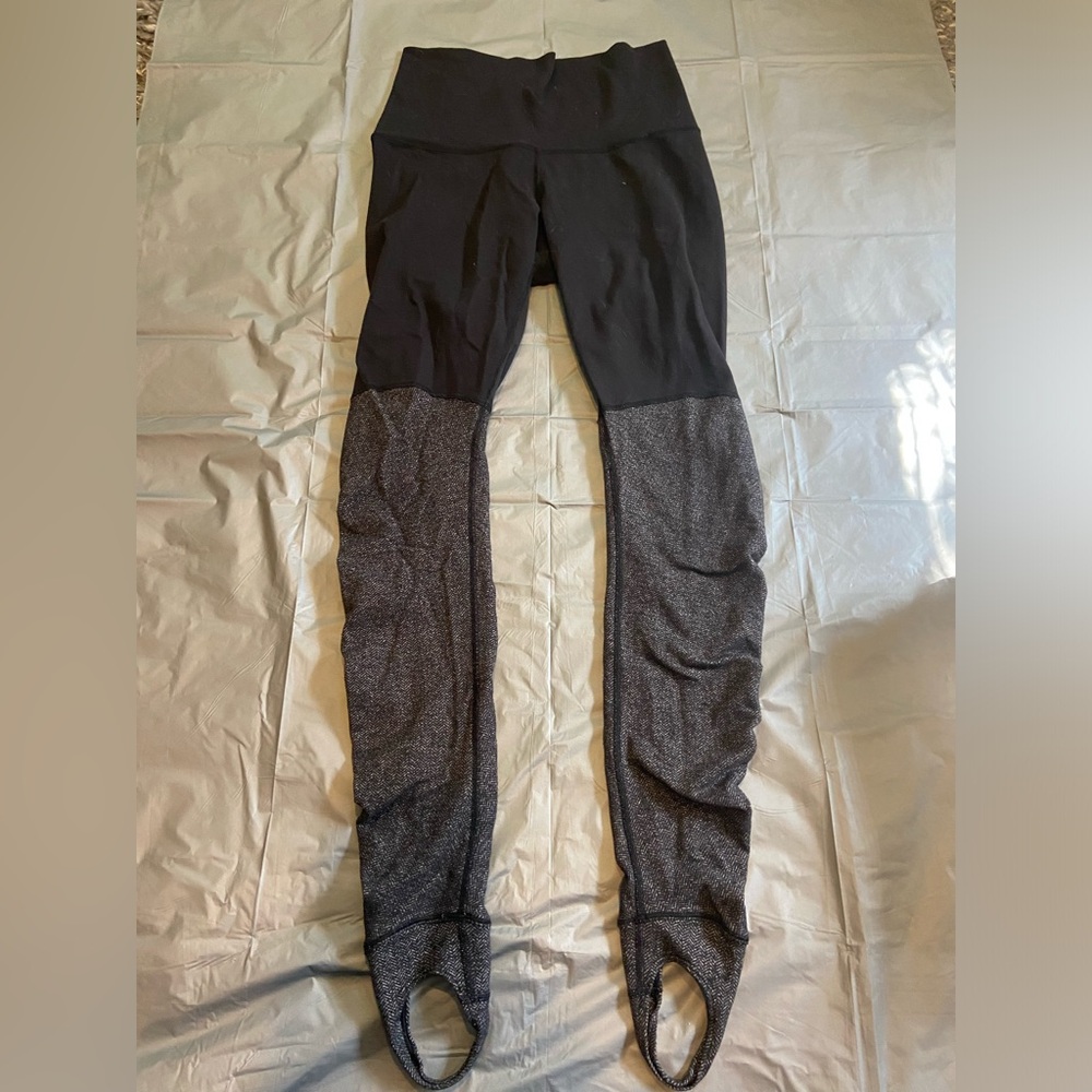 EUC- Lululemon Dancer leggings